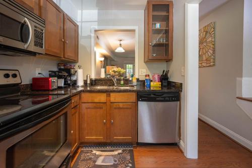 Magnificent 2 Bedrooms and 2 Baths in Charlotte, USA