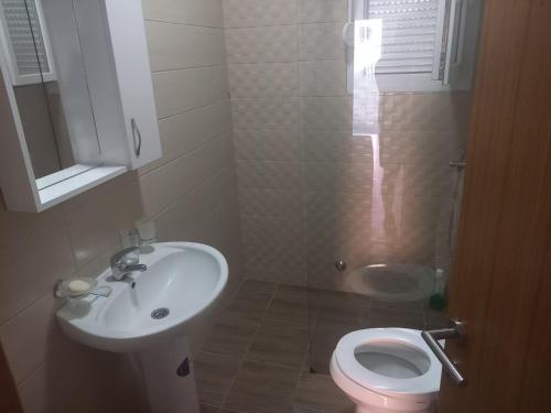 Apartman Dunja - Location saisonnière - Golužba