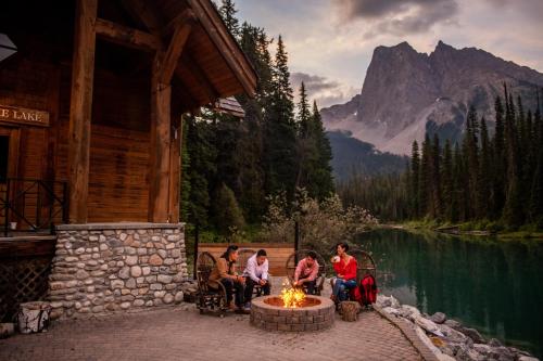 Emerald Lake Lodge