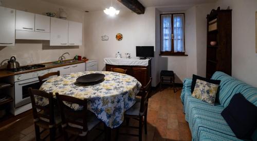 virtuve, B&B Cortebonomini apartment in Neviano Degli Arduini