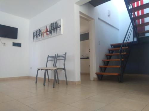 DANAVI SALTA in 엘 아이발