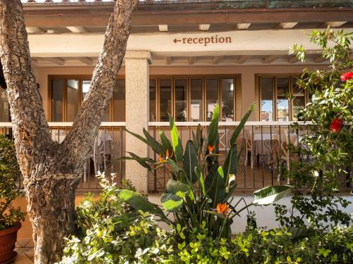 A szálláshely kívülről, Hotel Donatella in Posada