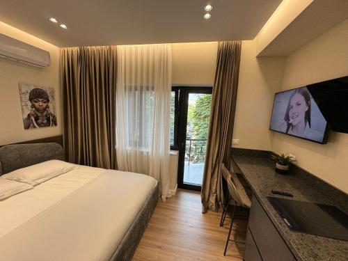 Lux Stay, Tirana (photo 4)