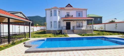 Red villa Gabala - Tap to explore photos