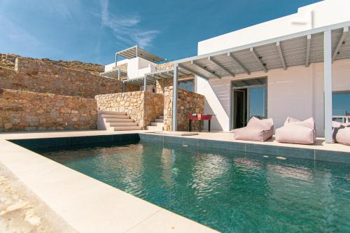 Summer Villa Barbara ,private pool – khách sạn tại Agia Anna