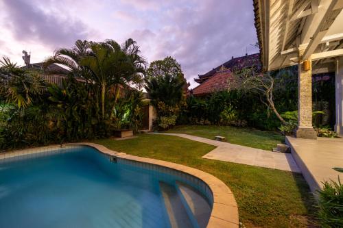 Villa Selamat, Seminyak, Batu Belig, 10 min from beach 3