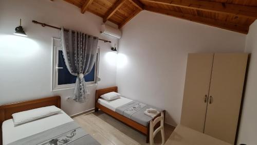 Two-Bedroom Villa image 3