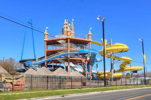 Comal Corral IC 110 - main image