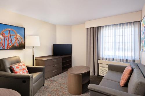 Candlewood Suites Anaheim - Resort Area an IHG Hotel - image 7