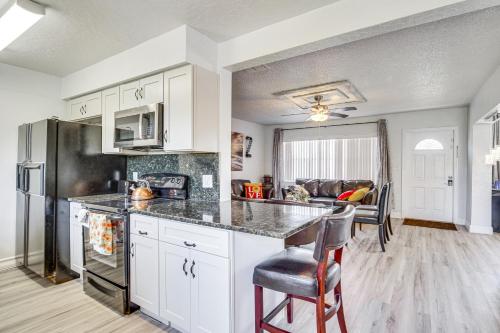 Melbourne Vacation Rental about 5 Mi to Beaches! in Melbourne, USA