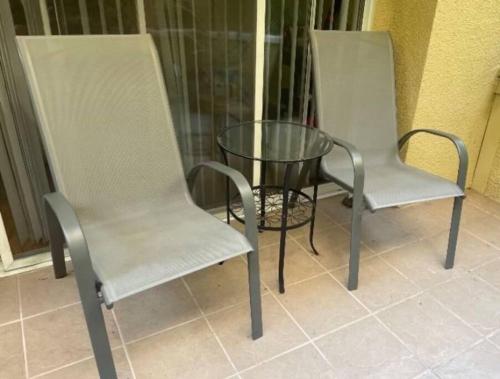 Luxury MDR 1bd/1ba w/ patio pool view, spa, gym detail