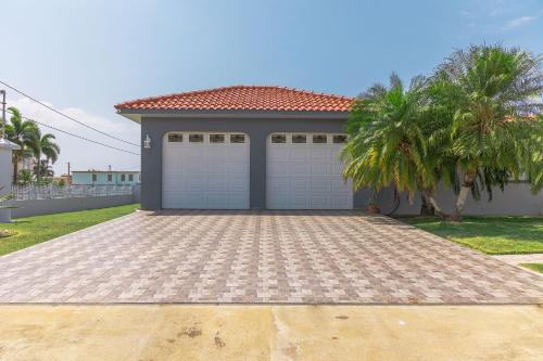 Kasa Loza in Aguadilla