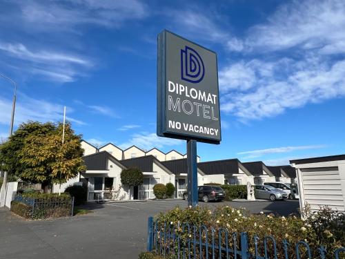 Diplomat Motel