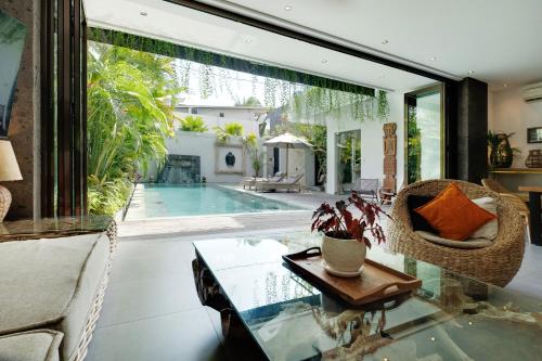 Deluxe Villa image 7