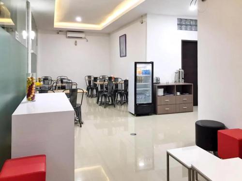 The Galton Hotel in Baubau