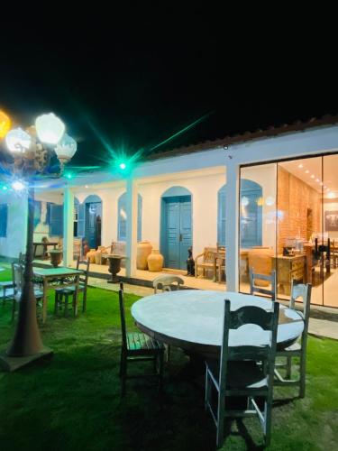 POUSADA CHARLOTTE in 蒂拉登特斯