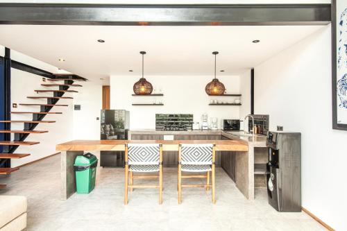 New Duplex Apartment 200m To Beach Canggu