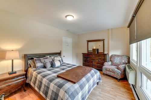 Massive Roscoe Retreat Great for Large Groups!