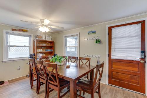 Pet-Friendly Long Beach Island Home Walk to Beach in Long Beach, USA
