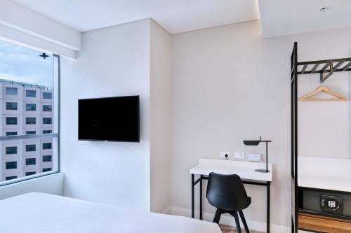 Kith Hotel Darling Harbour - image 13