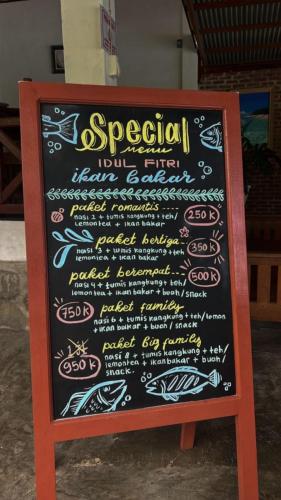 The Hawk's Nest Resort