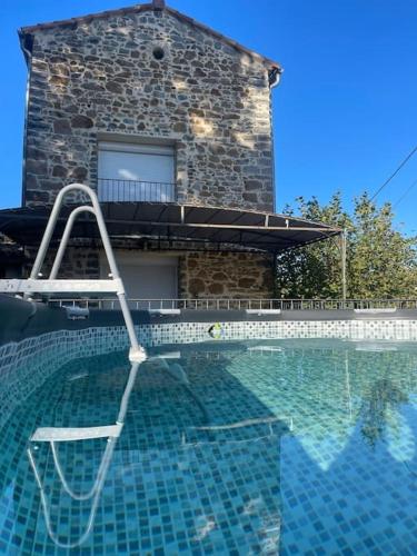 Appartement 6 personnes Au pieds des Cevennes - Location saisonnière - Saint-Martin-de-Valgalgues