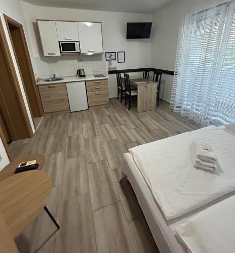 B&T Apartments - image 13