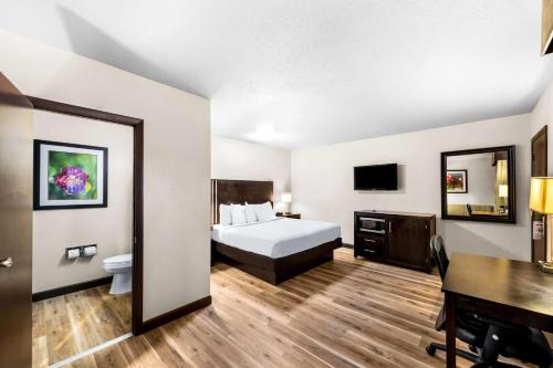 Americas Best Value Inn Marquette