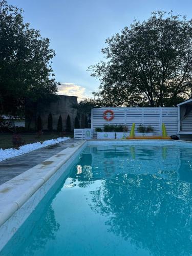 La Căsuțe La Căsuțe