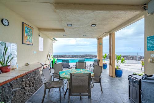 Magic Sands condos 5
