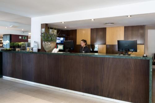 Catalonia Atenas - image 6
