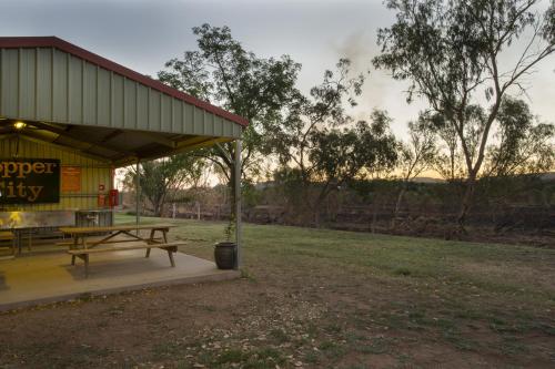 köök, Discovery Parks - Mount Isa in Isa mägi