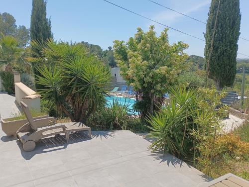 View, VILLAS-Piscine les MIMOSAS near Bistro del Mundo