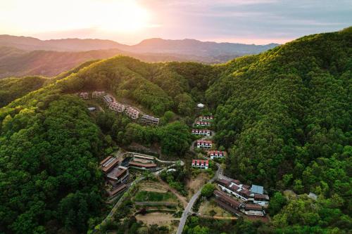 Healience Village - Accommodation - Hongcheon