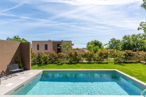 Villa Querchus Apartment 7 with private pool