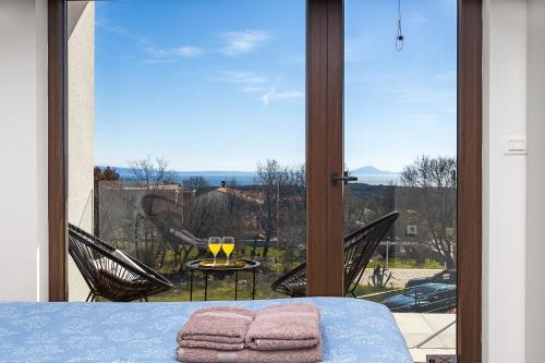 Villa Ogradina near Pula with sea view for 5 persons only 3 km from the Beach