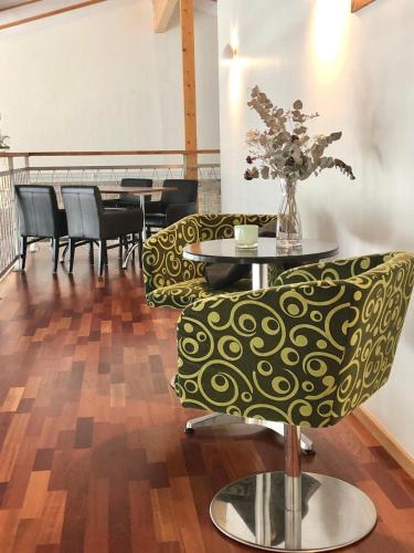 Best Western Arena Hotell - image 2