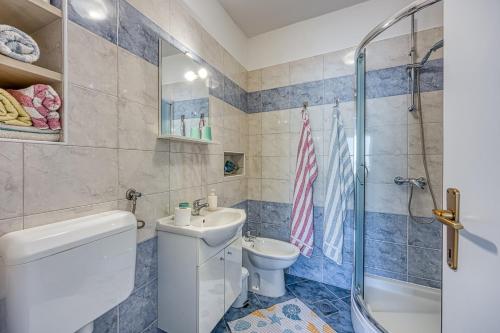 Apartment Riva 1001 - image 6