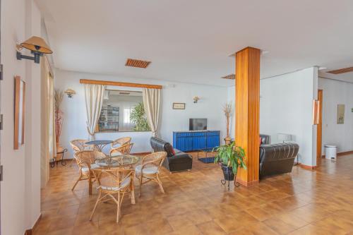 Hotel Tres Jotas Conil - image 11