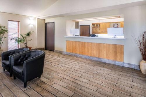ล็อบบี้, ซูเปอร์ 8 บาย วินด์แฮม ไชแอนน์ ไวโอมิง (Super 8 By Wyndham Cheyenne Wy) in ไชแอนน์ (WY)