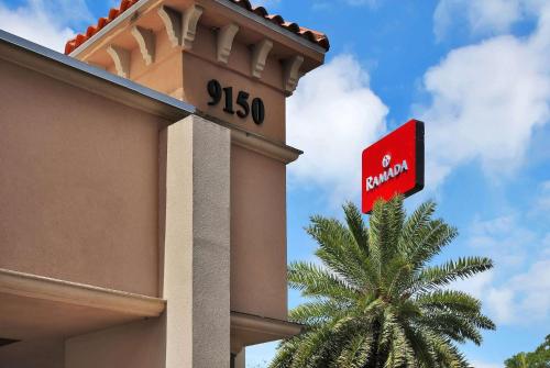 Ramada by Wyndham Jacksonville I-95 by Butler Blvd in Jacksonville, USA