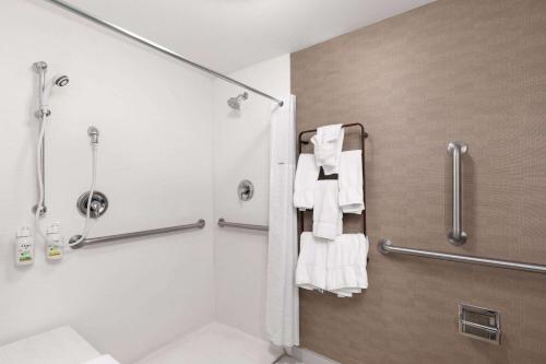 La Quinta by Wyndham Knoxville Central Papermill in Knoxville, USA