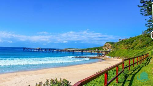 Illaroo at Catherine Hill Bay