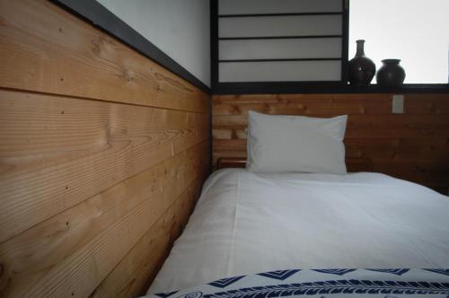 The Phat House - image 4