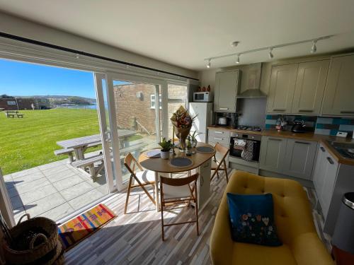 187 Needles Lodge in Freshwater North