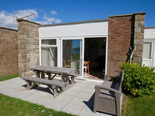 187 Needles Lodge in Freshwater North