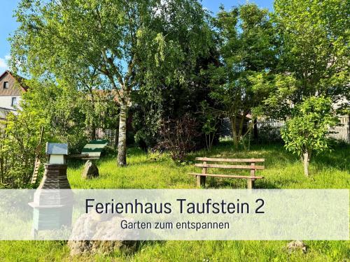 Ferienhaus Taufstein - direkt am Vulkanradweg - Platz für 12 Personen - mit Garten