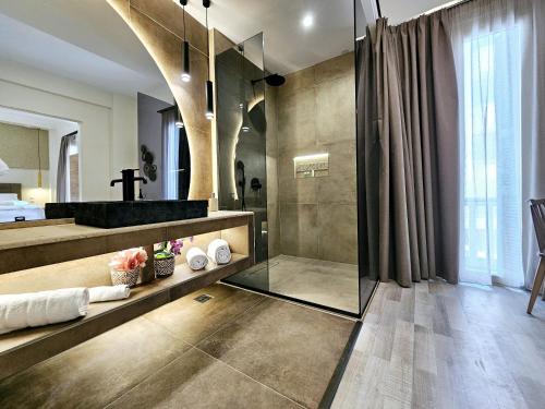 Golden City Center Suites 2