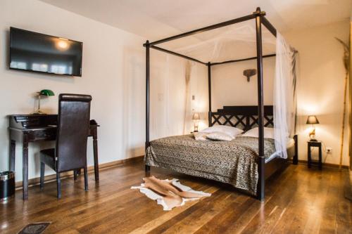 1 queen bed