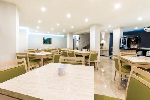 Hotel Playa Grande - Adults Only - image 9